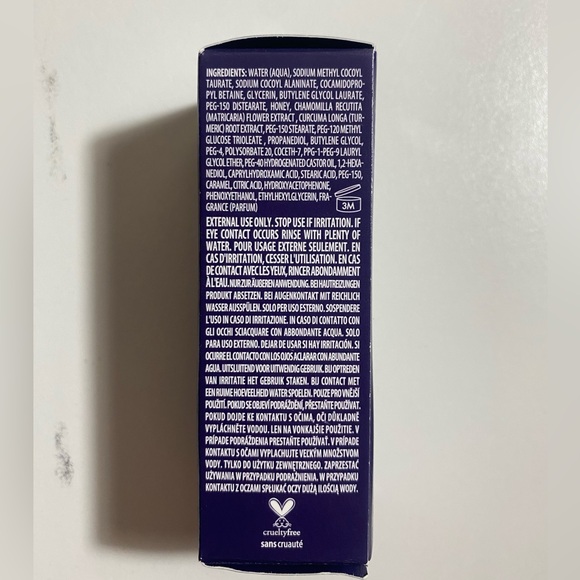 Skincare Bundle Perfect for Gifting 🎁 - Picture 4 of 13